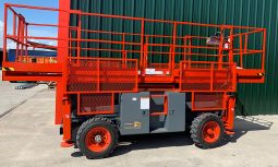 Skyjack SJ8831RT 4×4