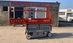 D6B09A15-F879-4B13-965B-45979E73722A